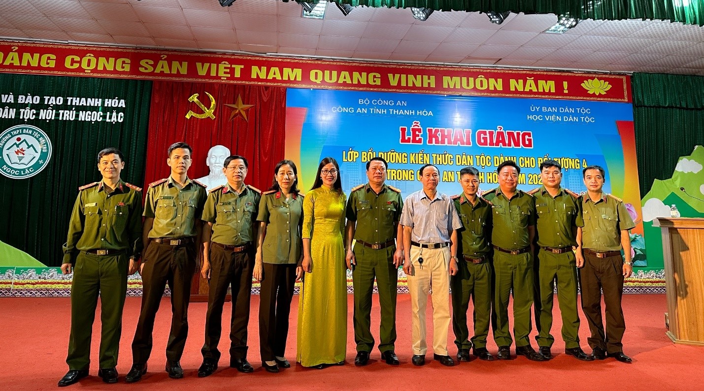 Tập huấn, bồi dưỡng kiến thức dân tộc  cho đối tượng 4 trong công an  tỉnh Thanh Hóa năm 2023
