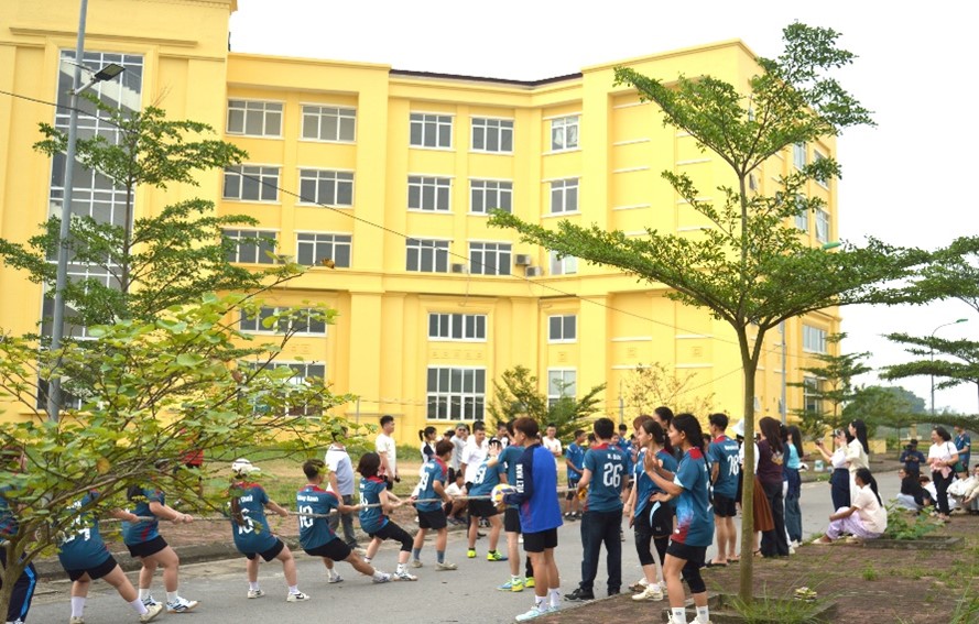 Đoàn Thanh niên Học viện Dân tộc tổ chức hoạt động chào mừng kỷ niệm  95 năm ngày thành lập Đoàn TNCS Hồ Chí Minh